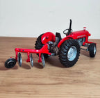 Miniatura Massey Ferguson 65X + Arado 3 Bacias - 1/32