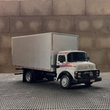 Mercedes-Benz 1313 Toco Baú Branco Controle Remoto - Escala 1/14