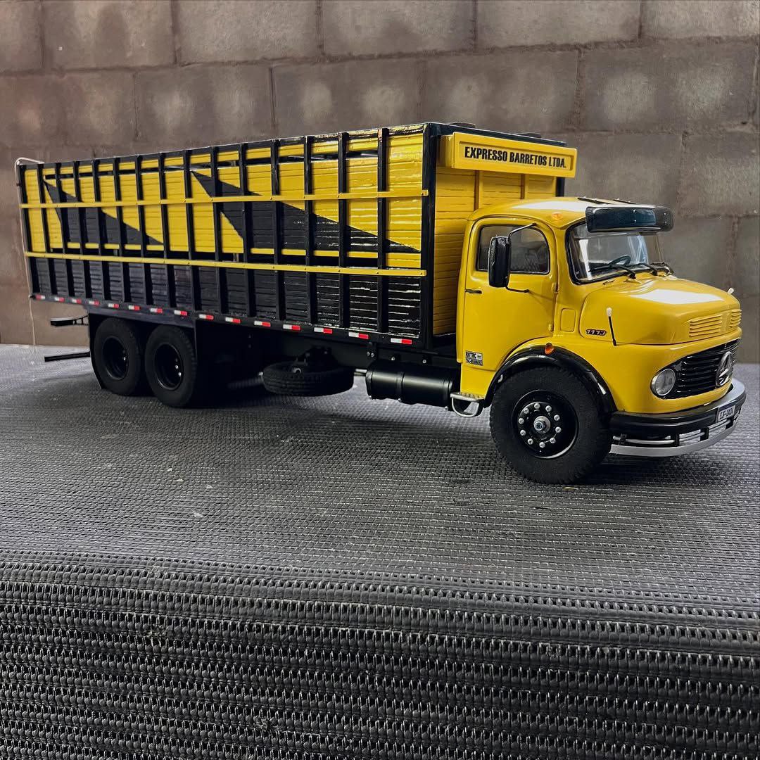 Mercedes-Benz L-1113 Boiadeiro – Escala 1/14